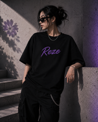 Bomb Girl Anime Oversized T-Shirt – Black Purple Streetwear Graphic Tee